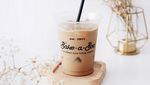 Slurpp! Segar Manis 15 Es Kopi Susu Ada di Sini