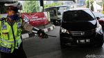 Prit! Penerobos Ganjil Genap Ditilang