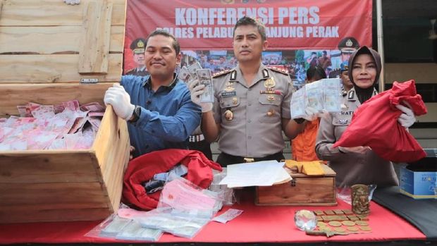 Begini Cara Polisi Menjebak Pengedar Dolar Amerika Palsu