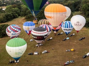 Larangan Menerbangkan Balon Udara