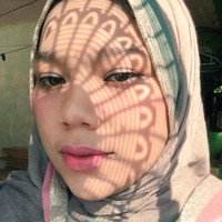 Siluet di wajah pemilik akun Twitter @Emmahaliim ini tampak indah dengan bentuk menyerupai motif khas Maroko. Foto: Twitter