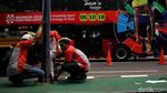 Tiang Lampu di Jalur Sepeda GBK Dicabut