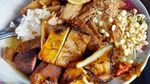 Sarapan Mantap Nasi Bhuk Khas Madura dengan Lauk Komplet