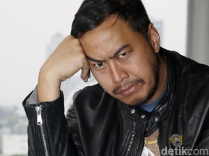 Pesan Menarik Pandji Pragiwaksono untuk Komika