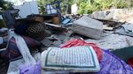 Penampakan Rumah yang Rata dengan Tanah Akibat Gempa di Lombok