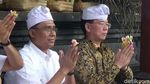 Momen Pejabat IMF-World Bank Doa Bersama di Pura Besakih