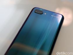 Honor 10 Ramaikan Pasar Ponsel Tanah Air