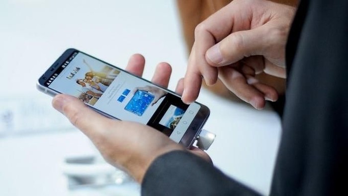 5 tren smartphone di 2019, apa saja? Foto: via Business Insider 5 tren smartphone di 2019, apa saja? Foto: via Business Insider