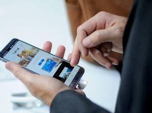 Smartphone Jadi Pintu Masuk Orang Indonesia ke Internet