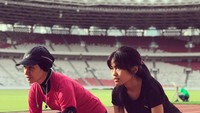 Diakui Alya, lari adalah cara untuk menjaga kebugaran tubuhnya. Foto: Instagram/arohali