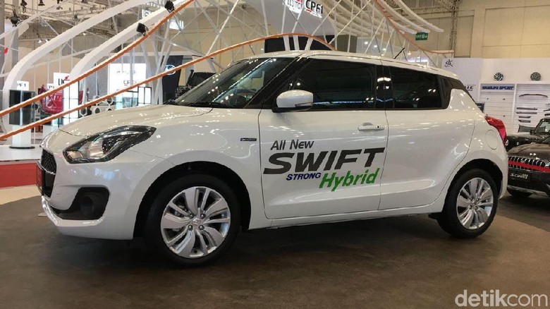Suzuki Swift hybrid (Foto: Dina Rayanti) Suzuki Swift hybrid (Foto: Dina Rayanti)