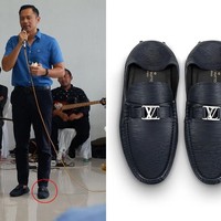 Agus Harimurti Yudhoyono atau yang akrab disapa AHY pernah terlihat mengenakan sepatu moccasin LV bernama Hoeckhenheim. Sepatu yang nyaman untuk segala kesempatan ini dihiasi buckle inisial LV dalam warna silver, dan dijual US$ 690 atau Rp 10 juta di situsnya. Foto: dok. Instagram, Louis Vuitton