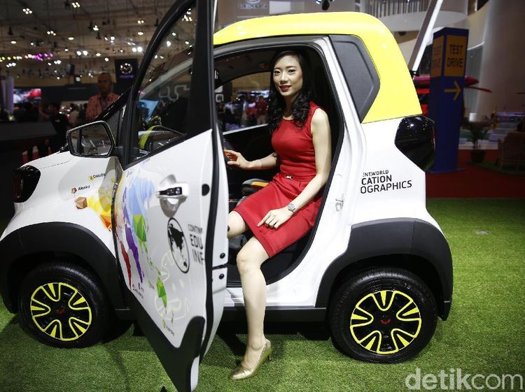 Si Imut Mobil Listrik Wuling E100