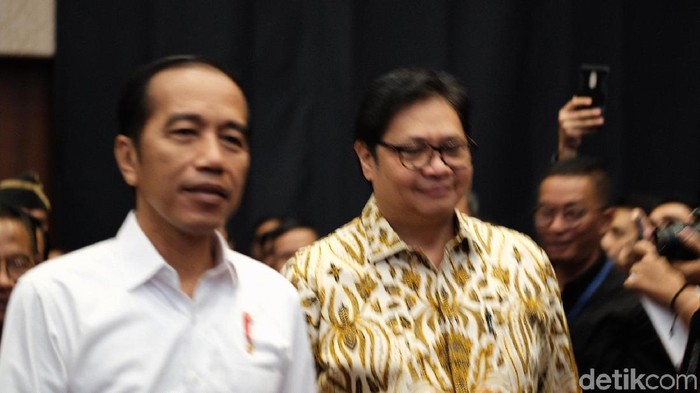 Bareng Airlangga, Jokowi Hadiri Pameran Otomotif GIIAS 2018