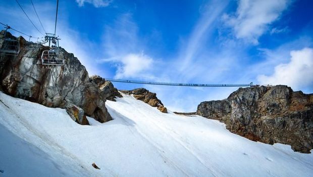 Jembatan gantung ini baru saja selesai (Megan Wilson/Tourism Whistler)