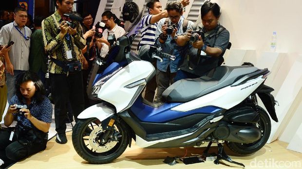 Honda Forza 