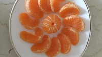 Fruit to a whole new level, tulis Eddy pada captions foto ini. Wah rajin banget jeruknya ditata begini. Foto: Instagram @eddy_mm