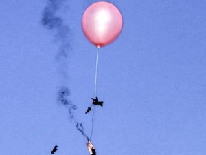 Marak Balon Api, Israel Hentikan Suplai Bahan Bakar ke Gaza