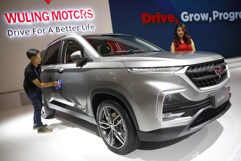 SUV Wuling di GIIAS 2018. Foto: Rachman Haryanto SUV Wuling di GIIAS 2018. Foto: Rachman Haryanto