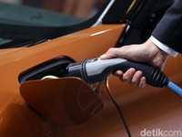 Peluang Indonesia Jadi Pemain Utama Kendaraan Listrik
