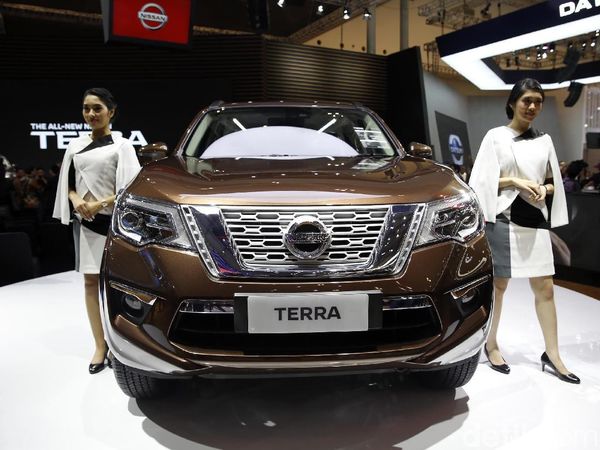 Tampang Sangar Nissan Terra Sang Penantang Fortuner