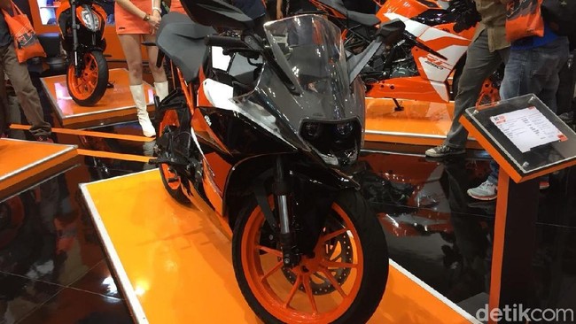 Honda Vario Engkolnya Hilang, Sampai KTM RC 200 Murmer