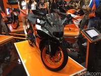 Honda Vario Engkolnya Hilang, Sampai KTM RC 200 Murmer