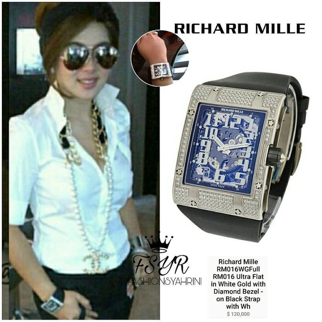 Syahrini yang saat berulang tahun ke-36 Rabu (1/8/2018) kemarin mengunjungi sebuah panti jompo, beberapa tahun lalu pernah terlihat memakai jam tangan mewah keluaran Richard Mille. Jam seri RM 016 Ultra Flat yang dihiasi berlian ini harganya mencapai US$ 120 ribu atau sekitar Rp 1,7 miliar. Foto: Instagram fashionsyahrini