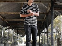 Fakta di Balik Sneakers Lokal yang Dipakai Jokowi