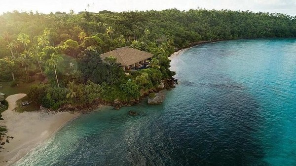 Tidak heran, jika banyak resor ternama dengan pemandangan eksotis di Fiji (Fiji Tourism)