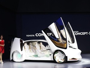 GIIAS 2018: Yuk Kenalan dengan Mobil Masa Depan Toyota