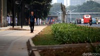 Begini penampakan terkini trotoar di kawasan GBK, Senayan, Jakarta, kamis (2/8/2018).