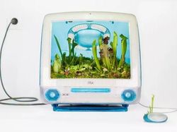 Keren! Pria Ini Ubah Komputer Apple Bekas Jadi Pot Tanaman