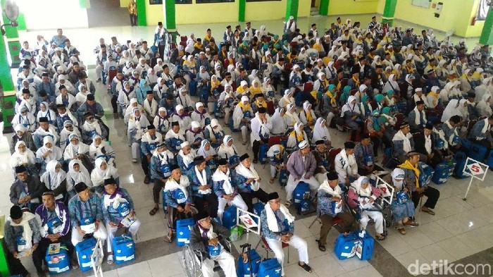 Calon jemaah haji asal Jateng dan DIY siap berangkat di Asrama Haji Donohudan Boyolali