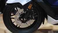 Bagaimana menurut Anda soal Forza 250 dari Honda? Sanggupkah menyaingi Yamaha Xmax?