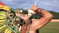 Keunikan kostum peserta dari Meksiko. Istimewa/Instagram.com/@polman_update.