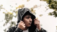 Rizky salah satu Founder sekaligus CEO Nah Project yang memulai bisnis bersama timnya yang kini berjumlah 8 orang.Foto: Dok: Instagram @rizarwi