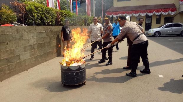 Polisi musnahkan barang bukti narkoba senilai Rp 20 miliar
