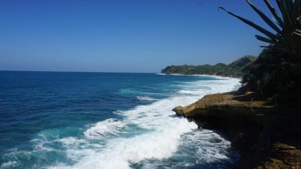 Pantai cantik di Pacitan