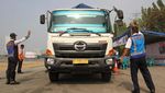 186 Truk Obesitas Melintas Tol Jakarta-Tangerang Ditilang