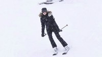 Yuk, main salju dan ski bersama Carla DiBello. (Foto:instagram/carladibello)