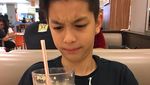 Duh Gantengnya Eddy Meijer, Anak Maudy Koesnaedi yang Suka Makan