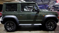 Sayangnya, Jimny yang dipamerkan di GIIAS 2018 masih sekadar konsep.