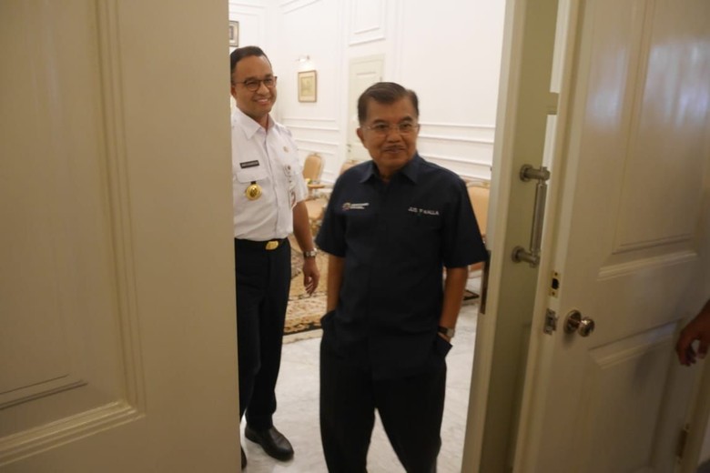 JK Pasang Badan untuk Anies Baswedan JK Pasang Badan untuk Anies Baswedan