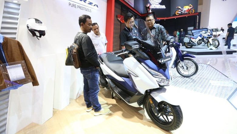 Honda Forza Foto: Astra Honda Motor Honda Forza Foto: Astra Honda Motor
