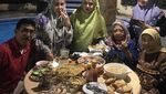 Begini Gaya Kulineran Ratu Dangdut, Elvy Sukaesih yang Jago Masak
