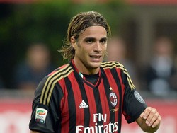 Pada musim panas 2013, Juventus melepas Alesandro Matri ke AC Milan, klub yang sempat ia bela pada musim 2003-2007. Di periode keduanya, Matri masih kesulitan dengan cuma bermain 15 kali. Matri bahkan sempat dipinjamkan lagi ke Juventus di musim dingin 2015. (Foto: Claudio Villa/Getty Images)