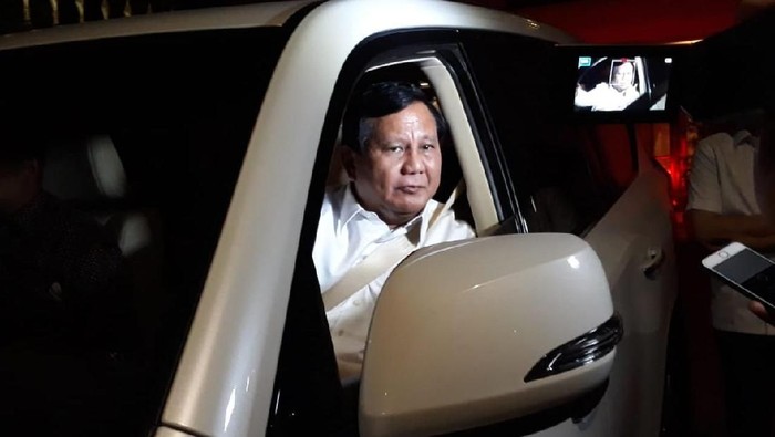 Dari Rumah Ketum PAN, Prabowo Kembali Rapat Tengah Malam
