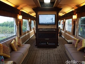 Melihat Kereta Wisata Bintang Lima yang Dinaiki Jokowi