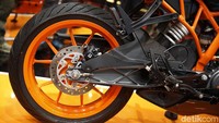 Adapun untuk line up 250cc ke atas sudah dilengkapi ABS (Antilock Braking System) dan Slipper Clutch (Anti Hoping Clutch).